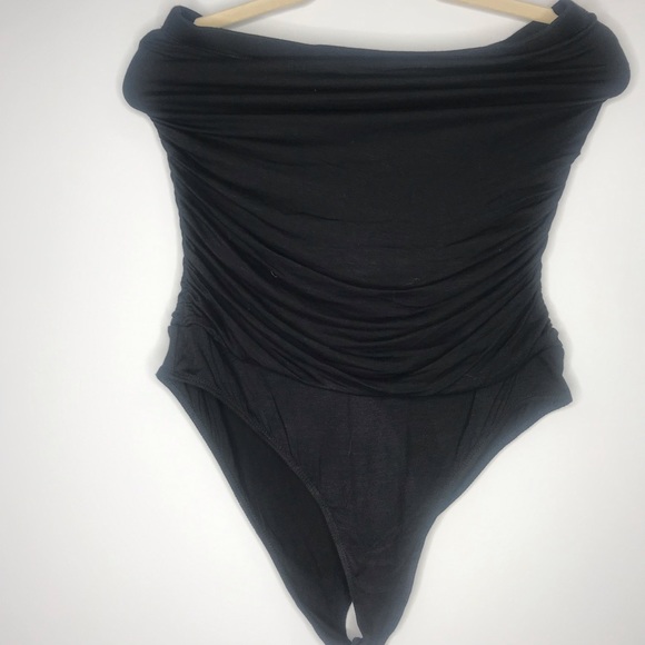 Scrunched top Bodysuit | Size Large - Picture 8 of 8